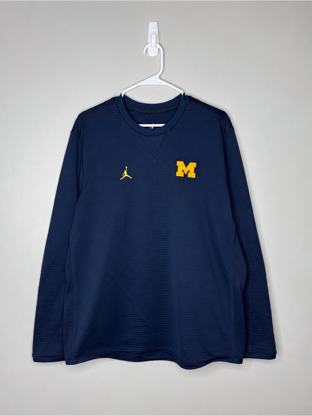 Nike Jordan x Michigan Wolverines Team Issued Long Sleeve Performance Shirt Nav